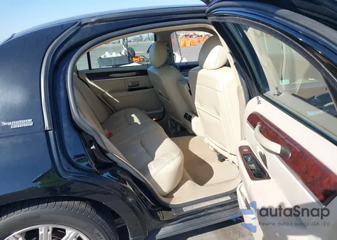 2010 Lincoln Town Car Signature Limited из США, поврежденный, VIN 2LNBL8CV3AX613153